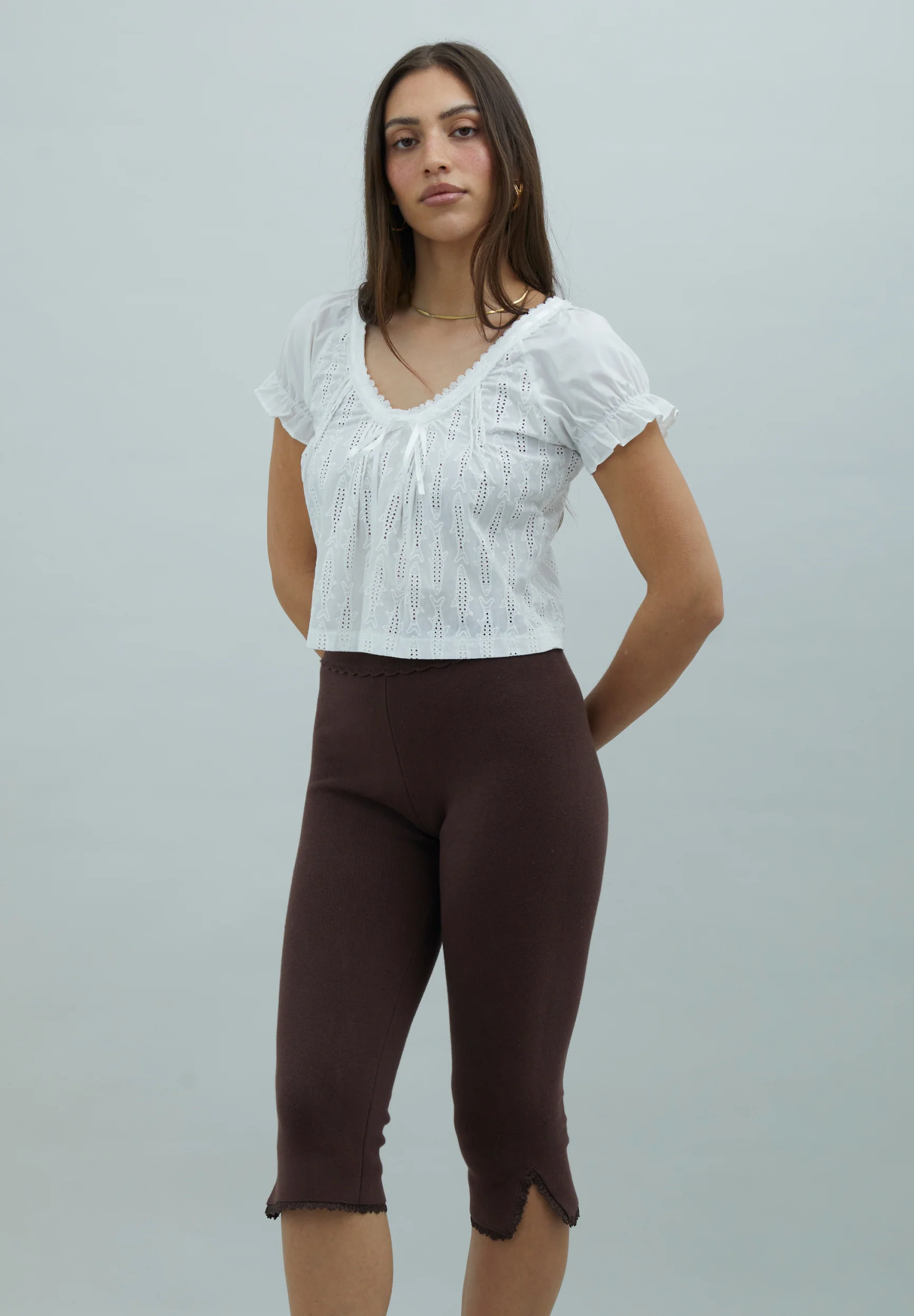 CLASSIC CAPRI PANTS - Image 2