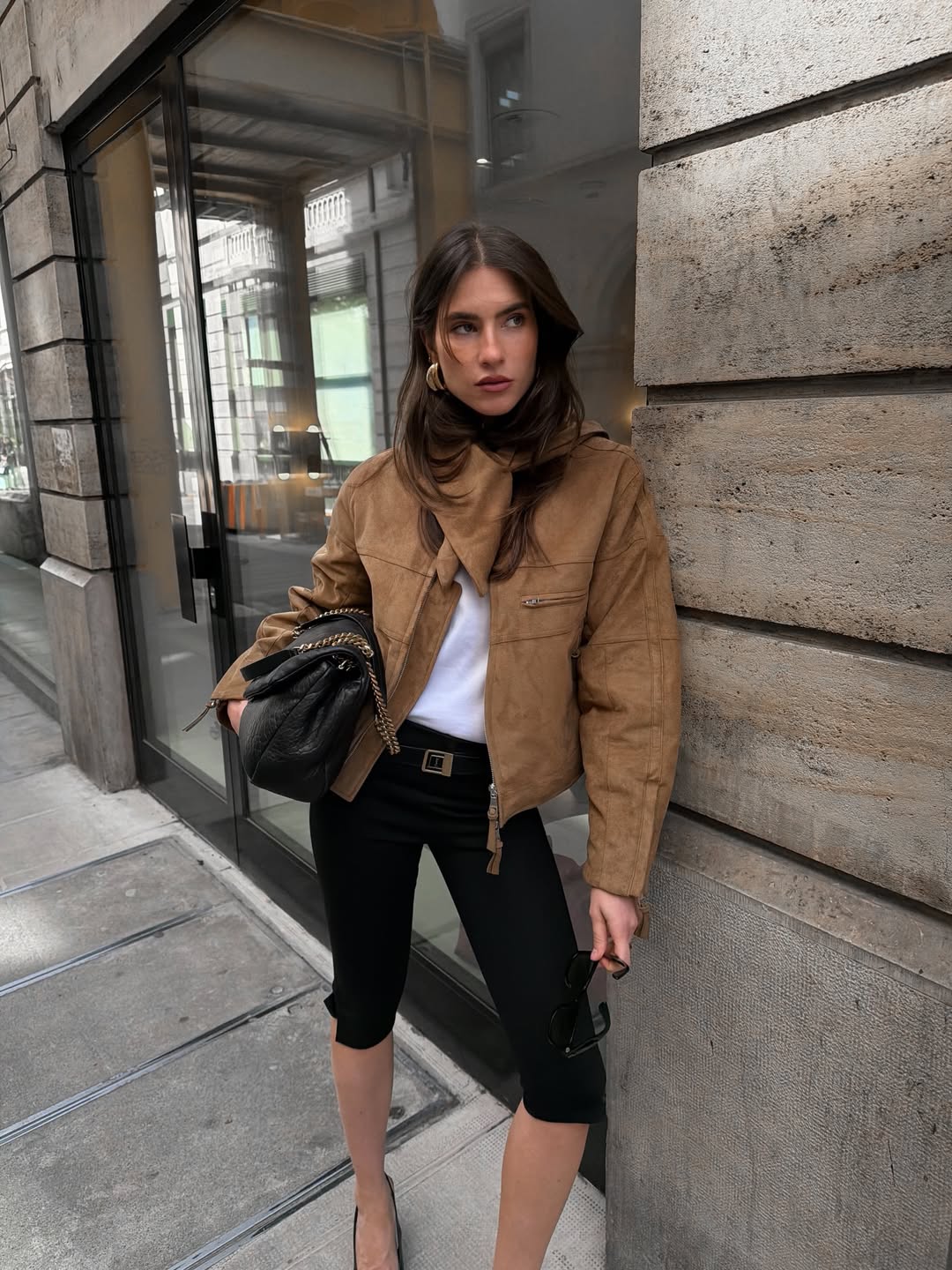 THE SUEDE RACER - Image 8